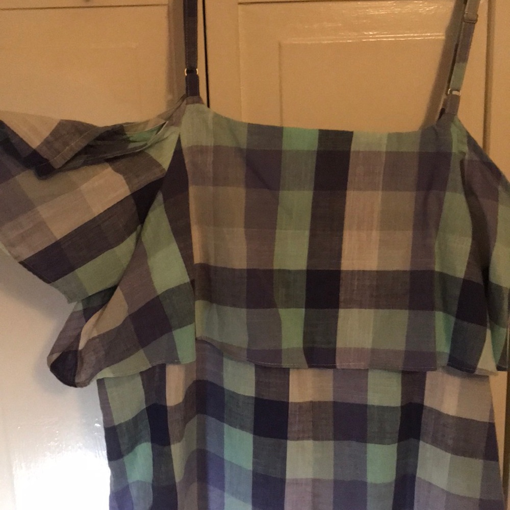Plaid Off shoulder Top